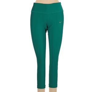 Nike cropped green active pants